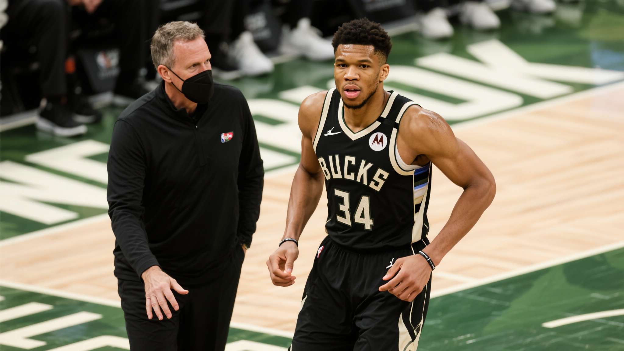 就在今天，詹科杜没做到的NBA神迹，被德罗赞达成，他反超库里